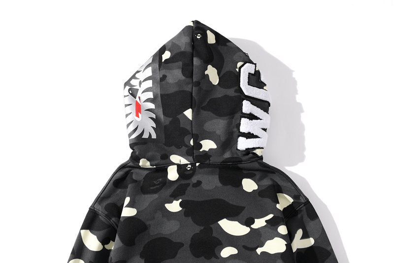 BAPE WGM Shark Camo Full-Zip Hoodie — detail