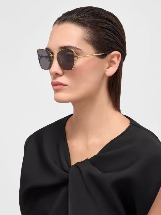 Bvlgari BV40081U Sunglasses